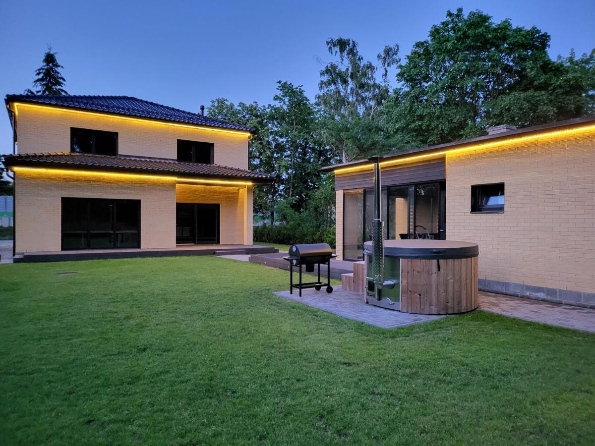 Vomikay Villa Tallinn Bagian luar foto