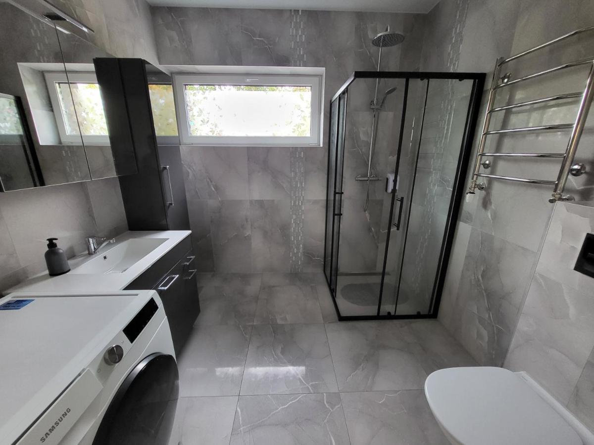 Vomikay Villa Tallinn Bagian luar foto